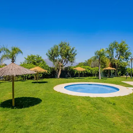 Cubo's Marbella Hill View Golf