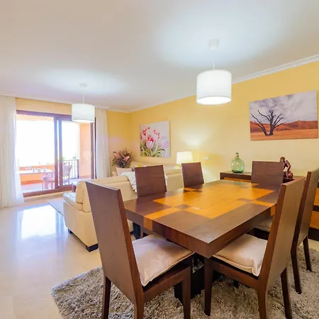 Cubo's Marbella Hill View Golf Apartamento