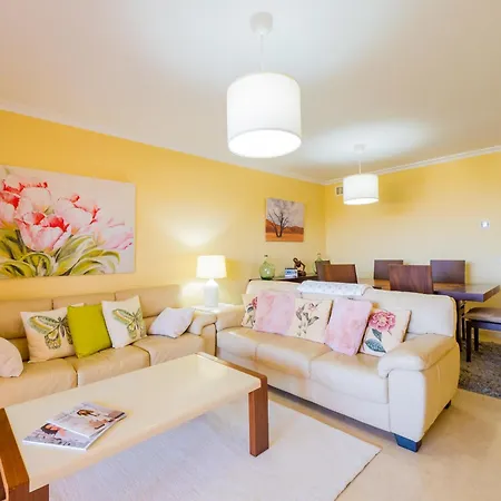 Cubo's Marbella Hill View Golf Apartamento *