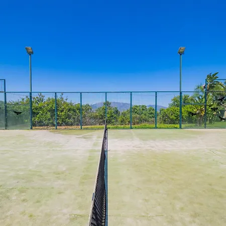 Cubo's Marbella Hill View Golf