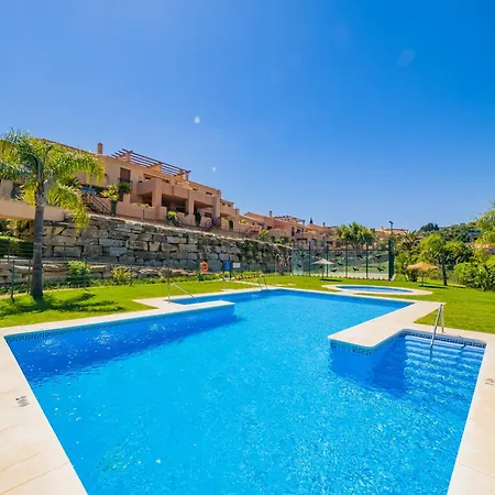 아파트 Cubo's Marbella Hill View Golf